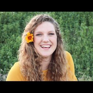 Meet your Posher, Hannah